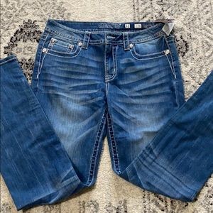 Miss Me Mid-Rise straight denim